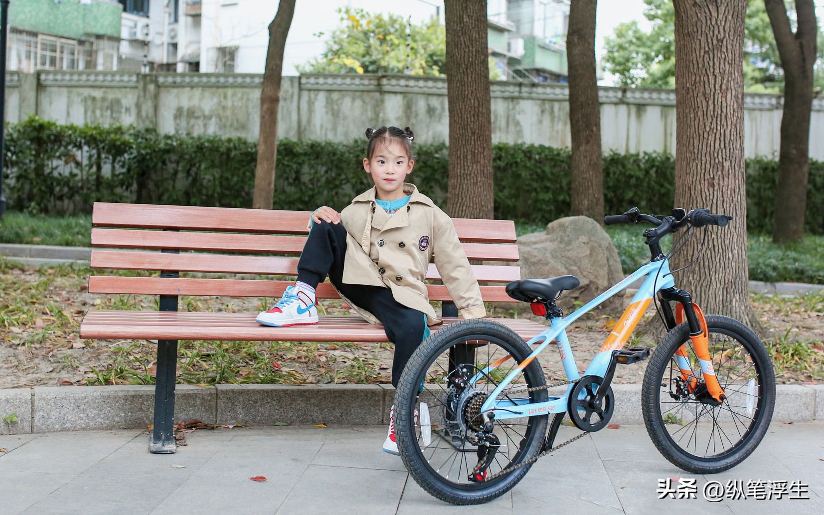 可以让小孩玩的越野车,柒小佰儿童变速山地自行车测评