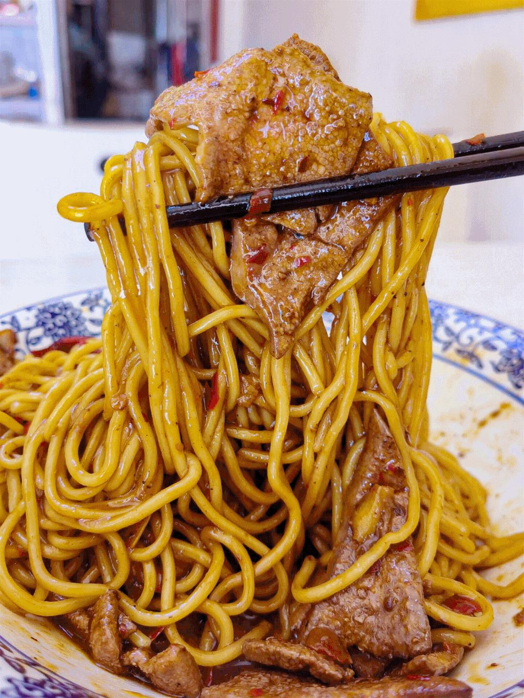 《徐州吃面地图》:32家面馆!狂吃一个月不重样