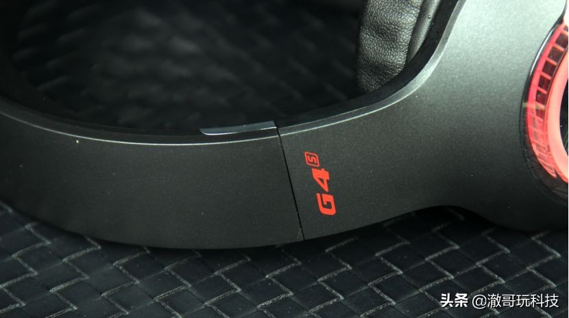 漫步者hecateg1s雷霆版,漫步者g4s雷霆版吃鸡测试