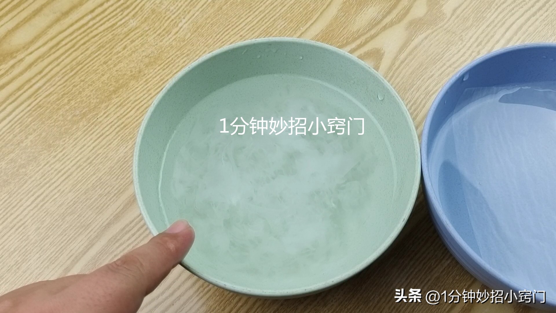 马桶被筷子卡住了怎么快速疏通,用什么方法可以堵马桶