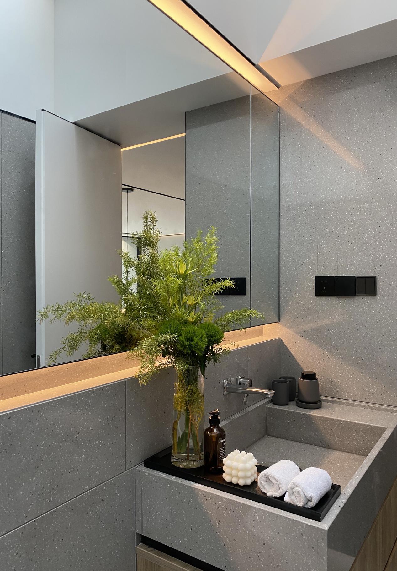 青岛小夫妻小院改造,青岛老破小40平小户型改造