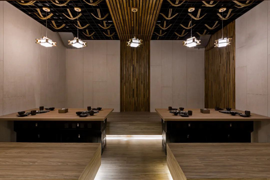 设计师王迪设计作品：烤肉店｜嗜烧肉