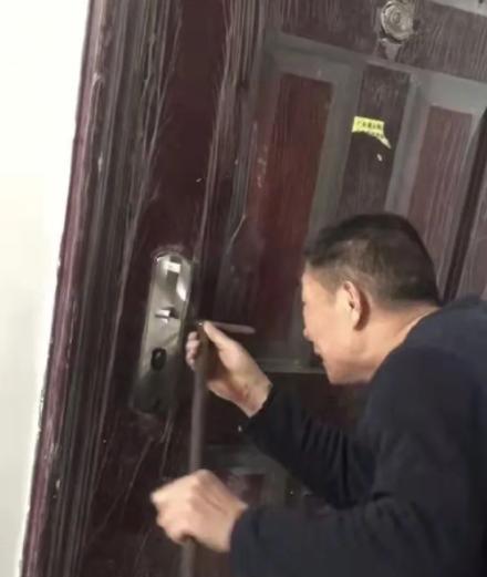 花1.4万吃了顿午饭后，全国人民都知道我了哈哈哈哈