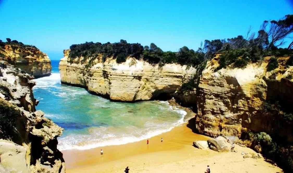 澳大利亚坐在矿车上的国家简介,澳大利亚坐在矿车上的国家特点