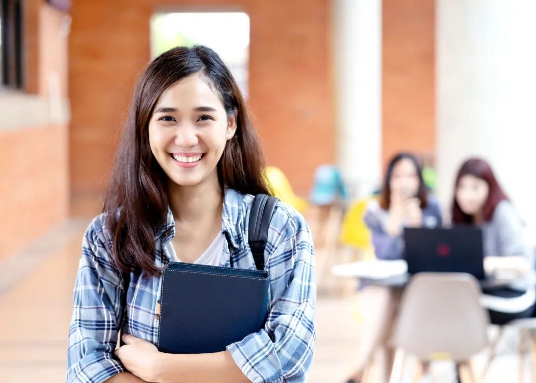 如何谦虚的说表达自己的看法,怎么谦虚的表达自己知道的少