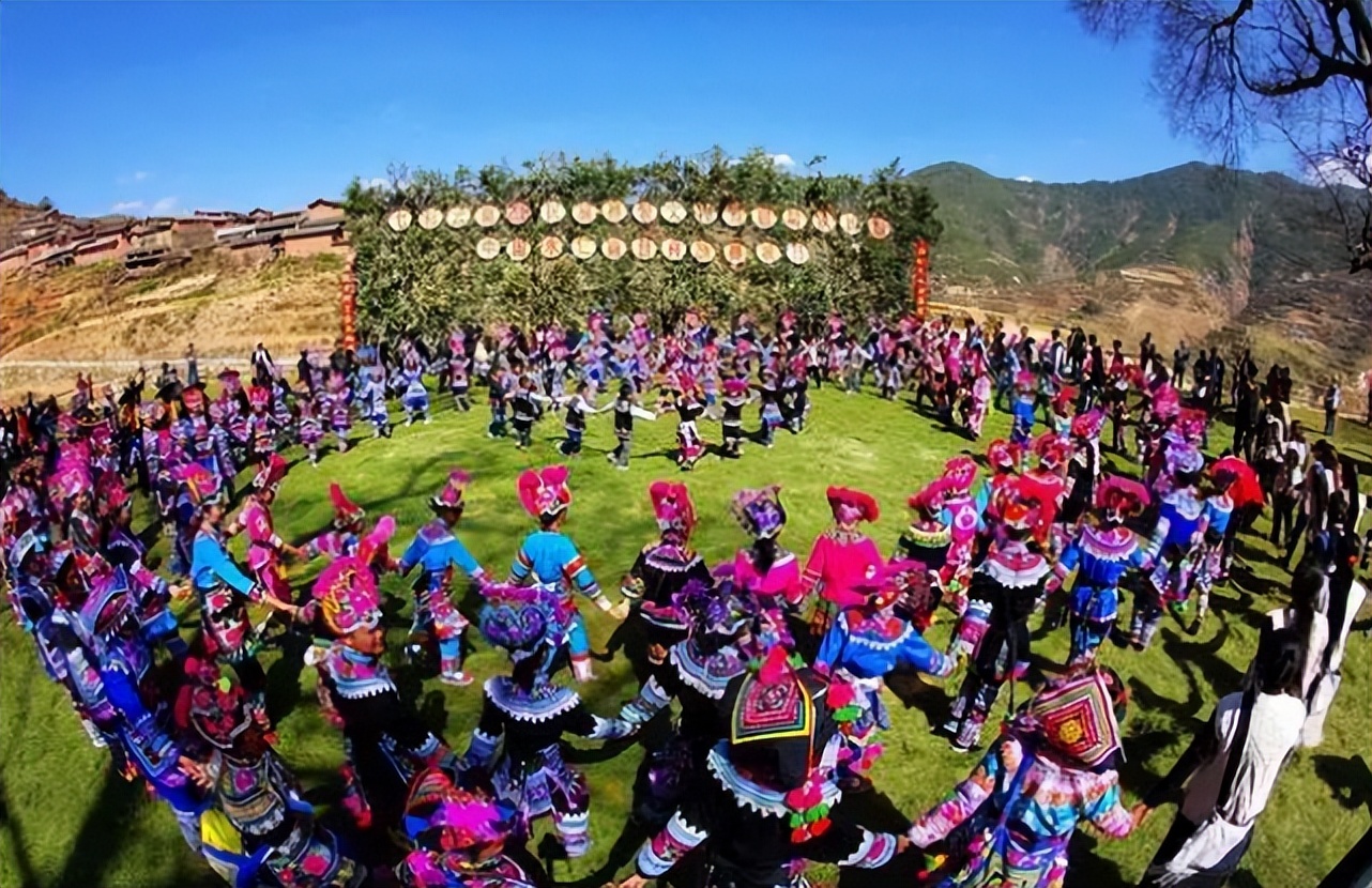 二等座最低264元，昆明⇌成都只需7小时！新成昆铁路12月26日全线贯通运营