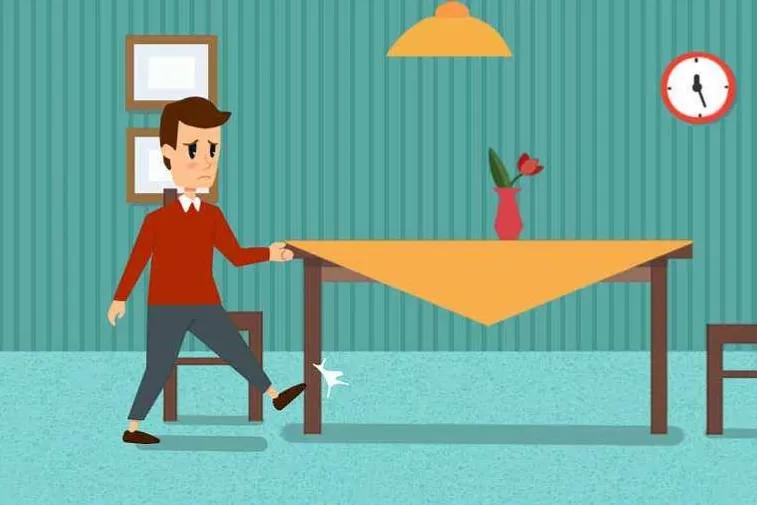 小脚趾被撞肿了怎么办,小脚趾被撞了骨头移位怎么办