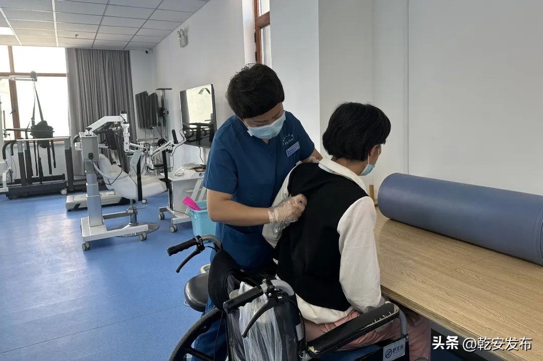 【生活服务台】为健康“守门”乾安县人民医院康复医学科尽显医者担当