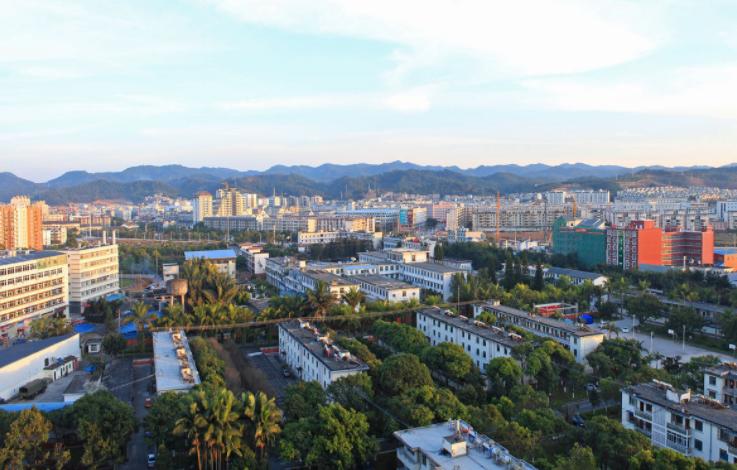 云南旅游之普洱,普洱也是一个特别美的旅游城市