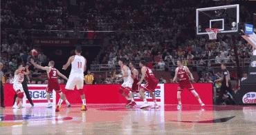 易建联篮球故事,易建联的少年故事