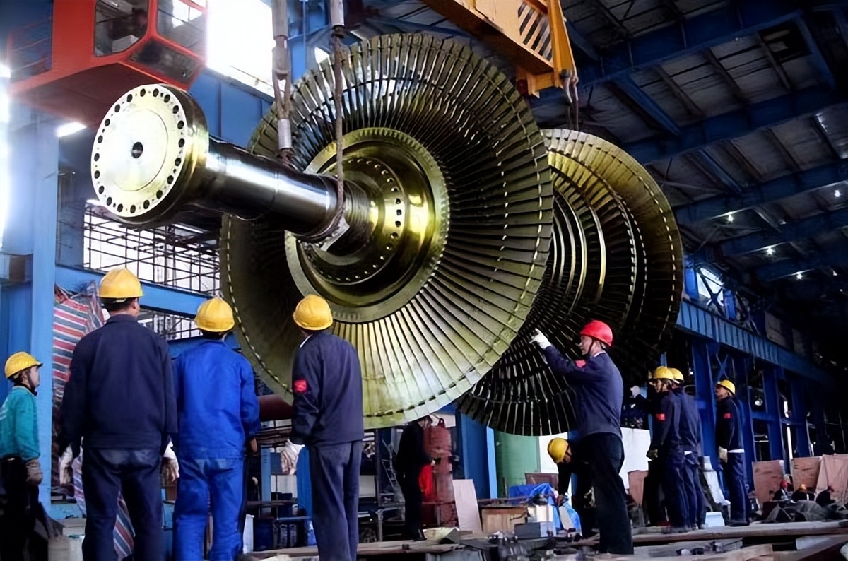 全国首条悬空列车,国内首条悬挂式空中轨道列车江苏