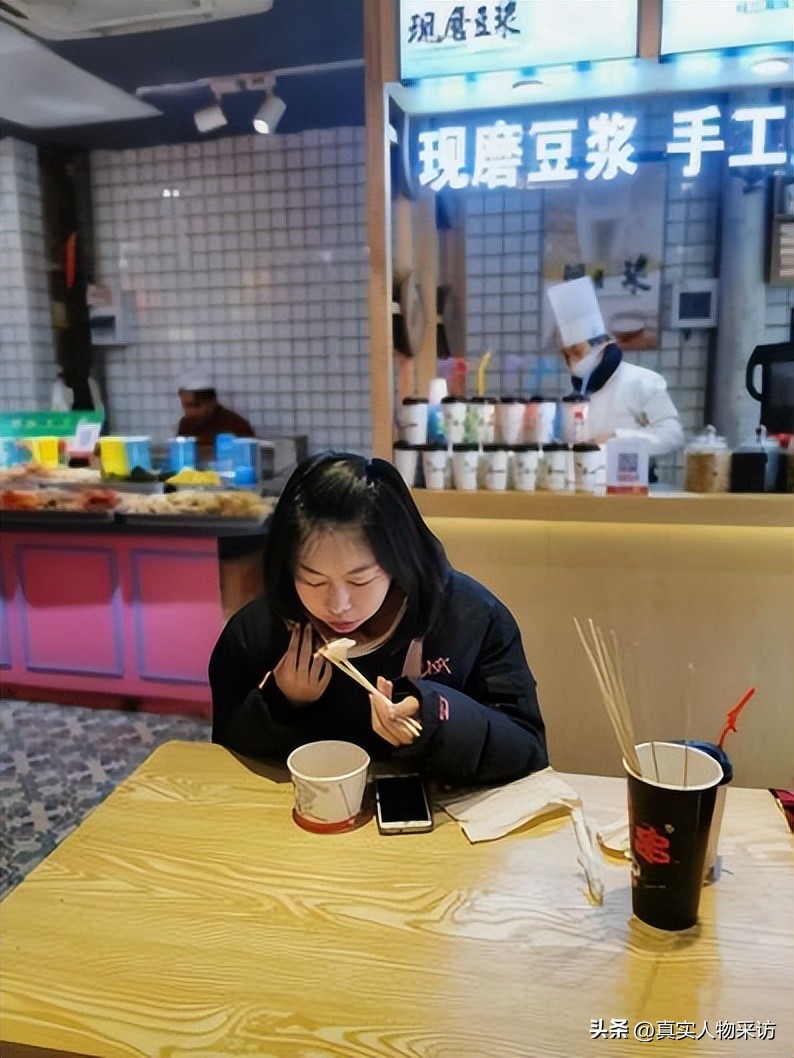 我，90后马来西亚华裔，到中国读博士后，在北京第一次吃桃子