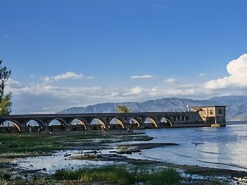大理丽江泸沽湖香格里拉十日游,云南十日游香格里拉