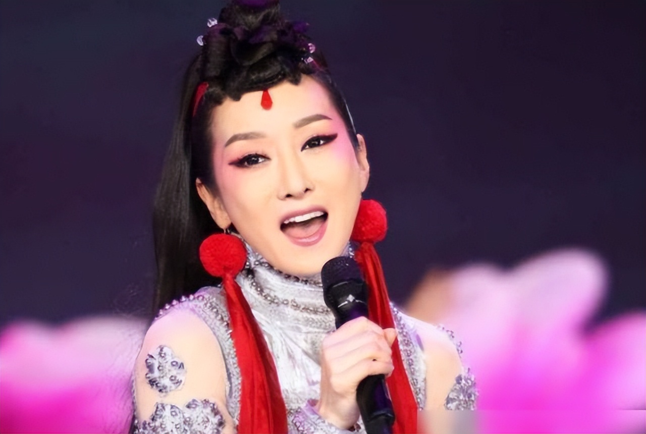 萨顶顶周鹏电音,萨顶顶周鹏唱腔