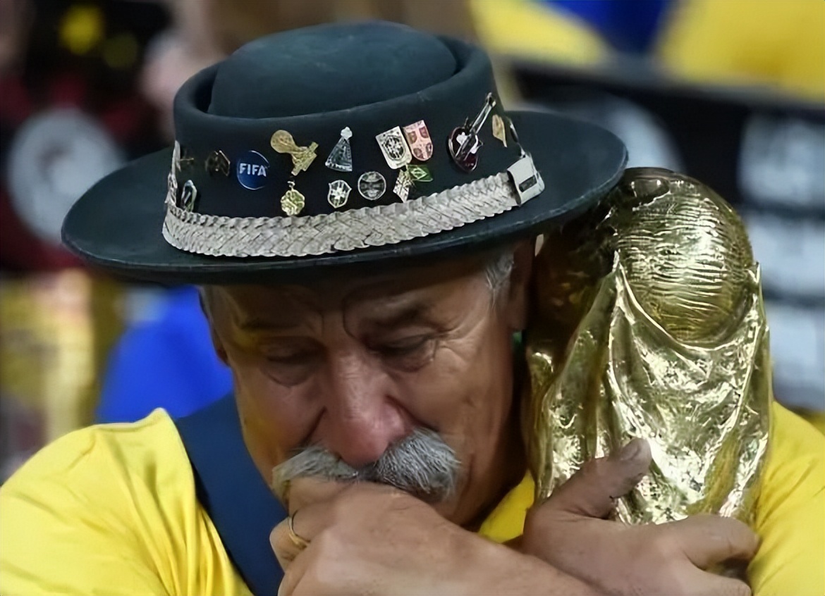 世界杯足球演变史,足球世界杯的由来50字