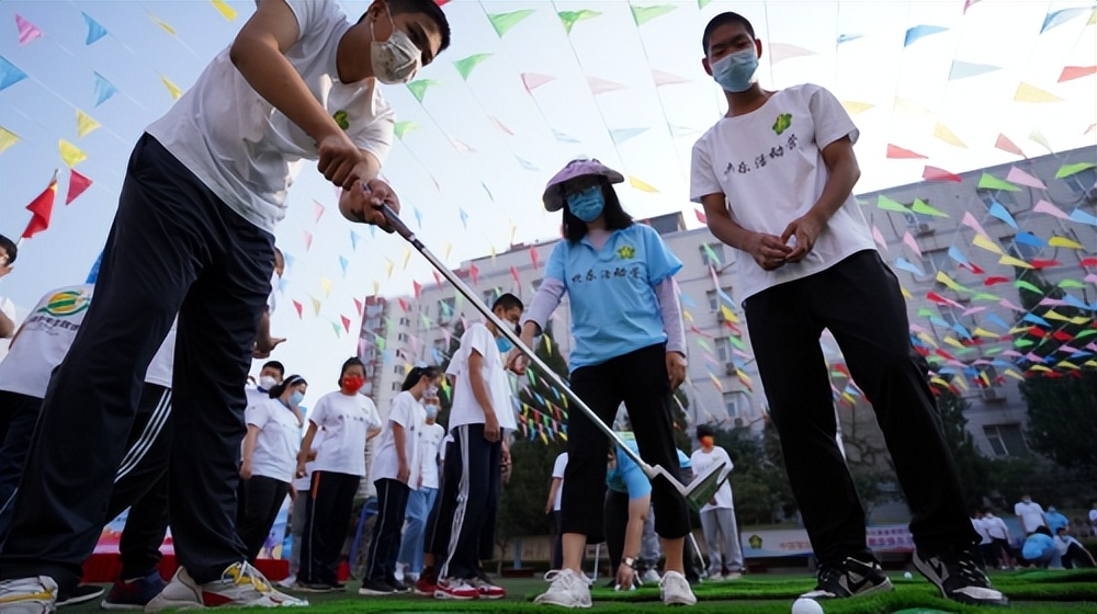 牵着蜗牛去散步活动总结,牵着蜗牛去散步活动时间