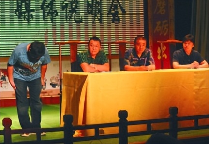 德云社吐槽大会曹云金岳云鹏,郭德纲评价曹云金岳云鹏