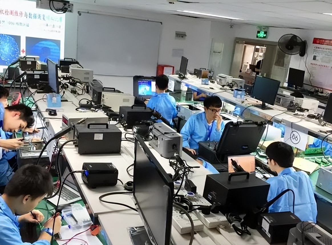 想要有个铁饭碗最好报哪五个专业,没钱没背景可选这六类专业