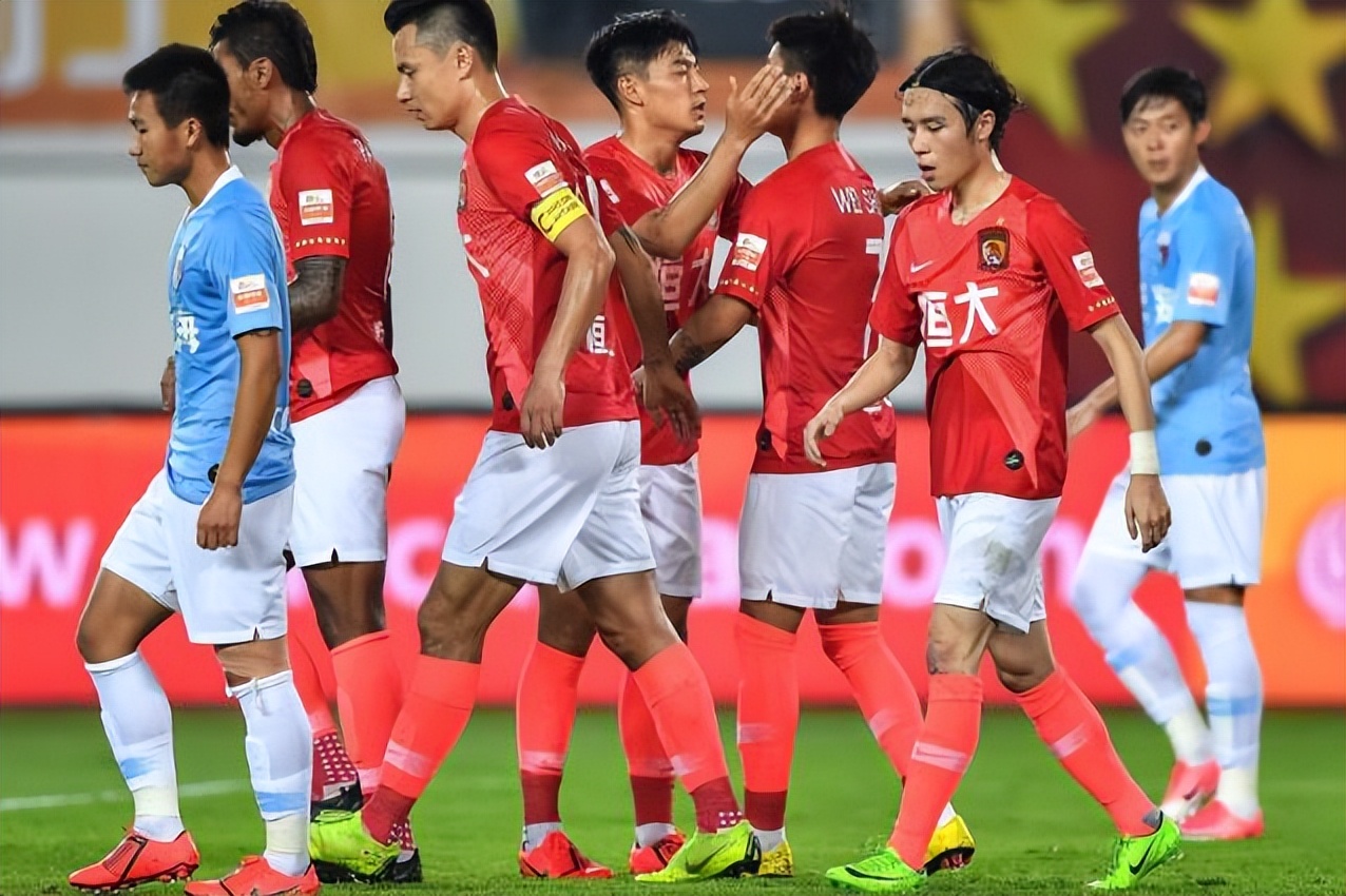 大牌教练成恒大新帅热门，曾是皇马教头的嫡系弟子，值得期待