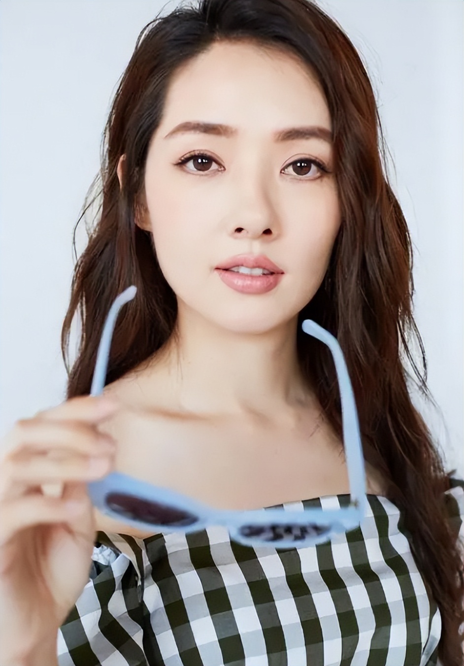 向佐被曝出轨郭碧婷如何回应,郭碧婷向佐婚后最新真实消息