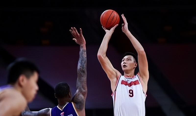 易建联结婚生子了吗,易建联娶老婆了吗