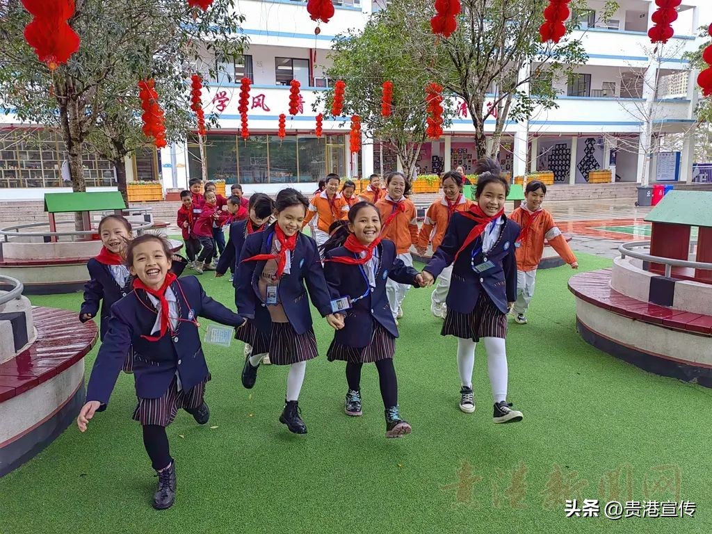 开学花式迎新,广西南宁市花式开学