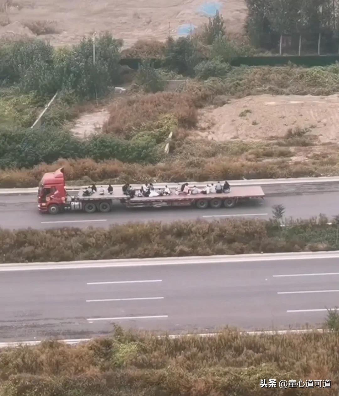 最具正能量卡车司机,最勇敢卡车司机