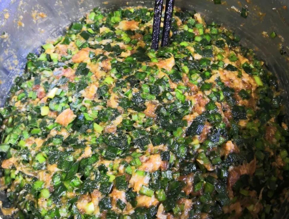 镇上肉包肚子疼，怎么办，不吃是不可无可能的