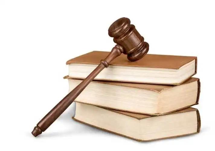 吃屎犯法?两男子打赌吃屎!一人因吃的不是新鲜的致死!被判15年