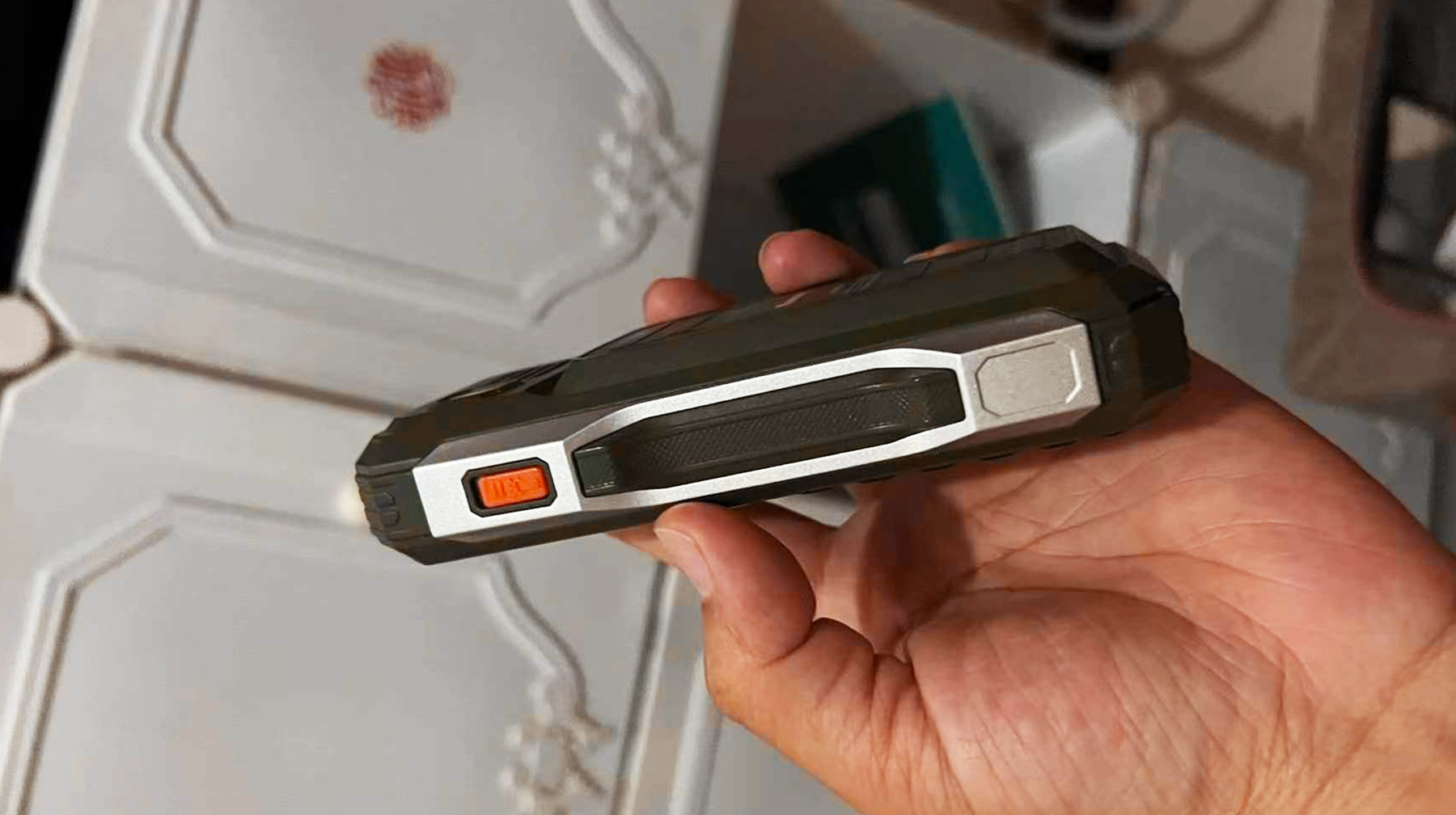 纽曼三防老年机,纽曼老年机各功能键介绍