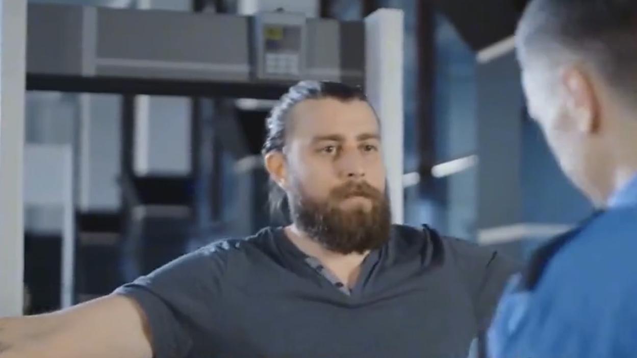 乘坐飞机能不能携带100毫升液体,为什么坐飞机不能带超100毫升液体