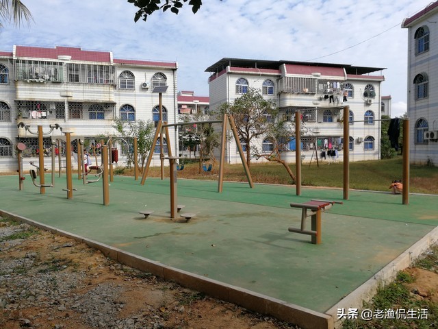 弟弟欠我三千块钱不还,弟弟欠我几万块几年都不还