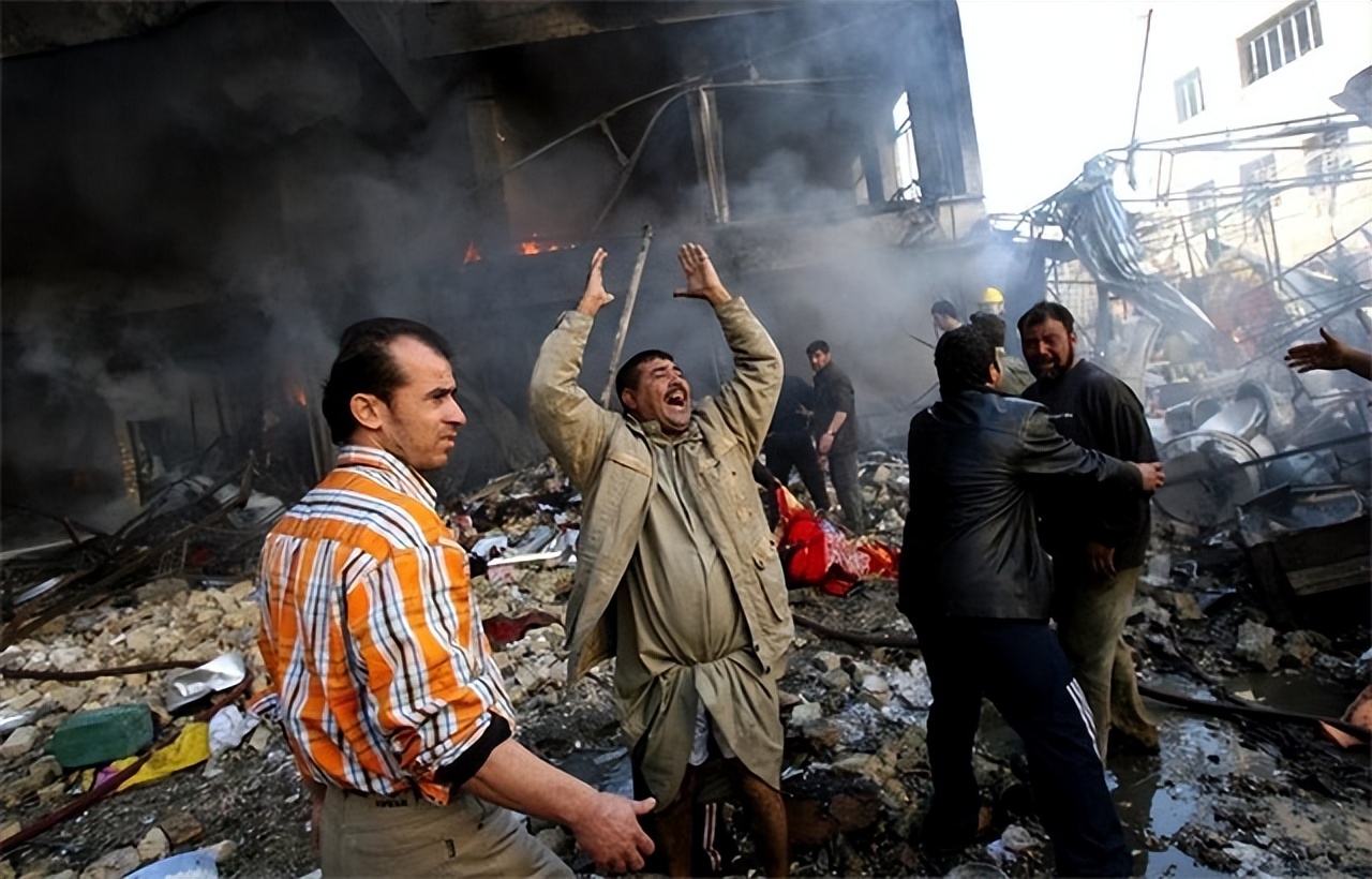 萨达姆被美军关押3年,将萨达姆定罪的法官事后下场如何