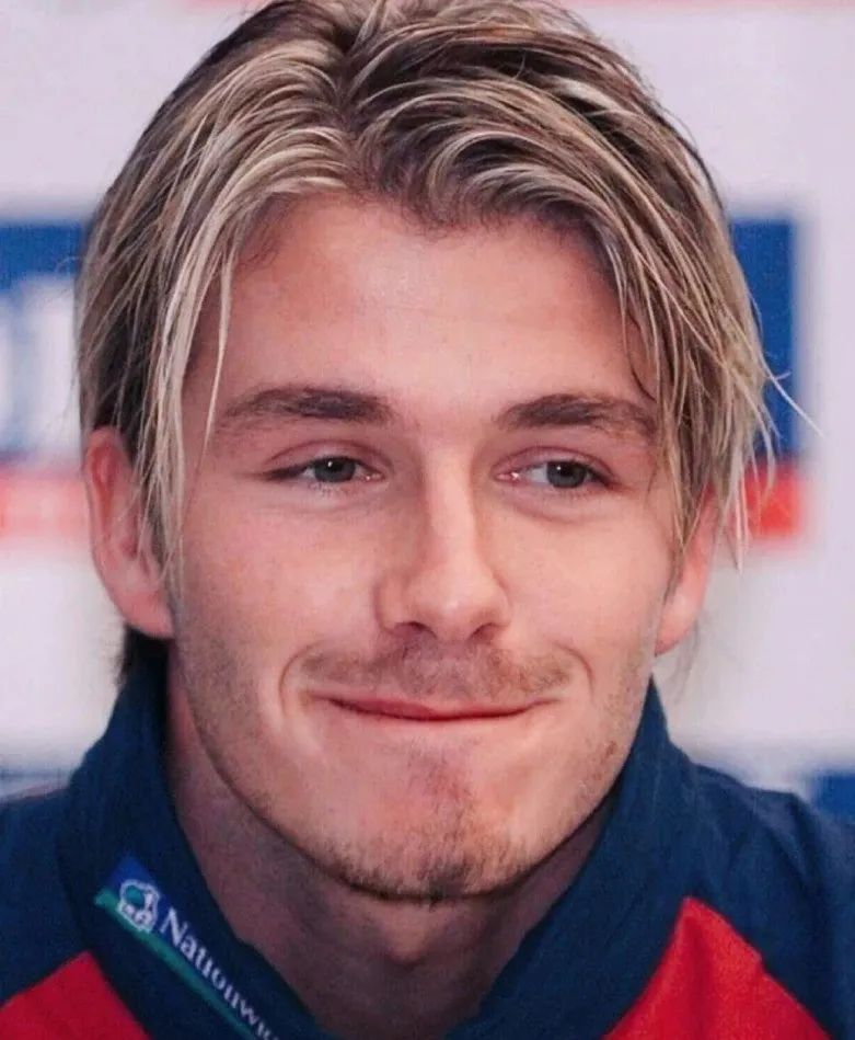 巴舒亚伊世界杯搞笑,巴舒亚伊美甲