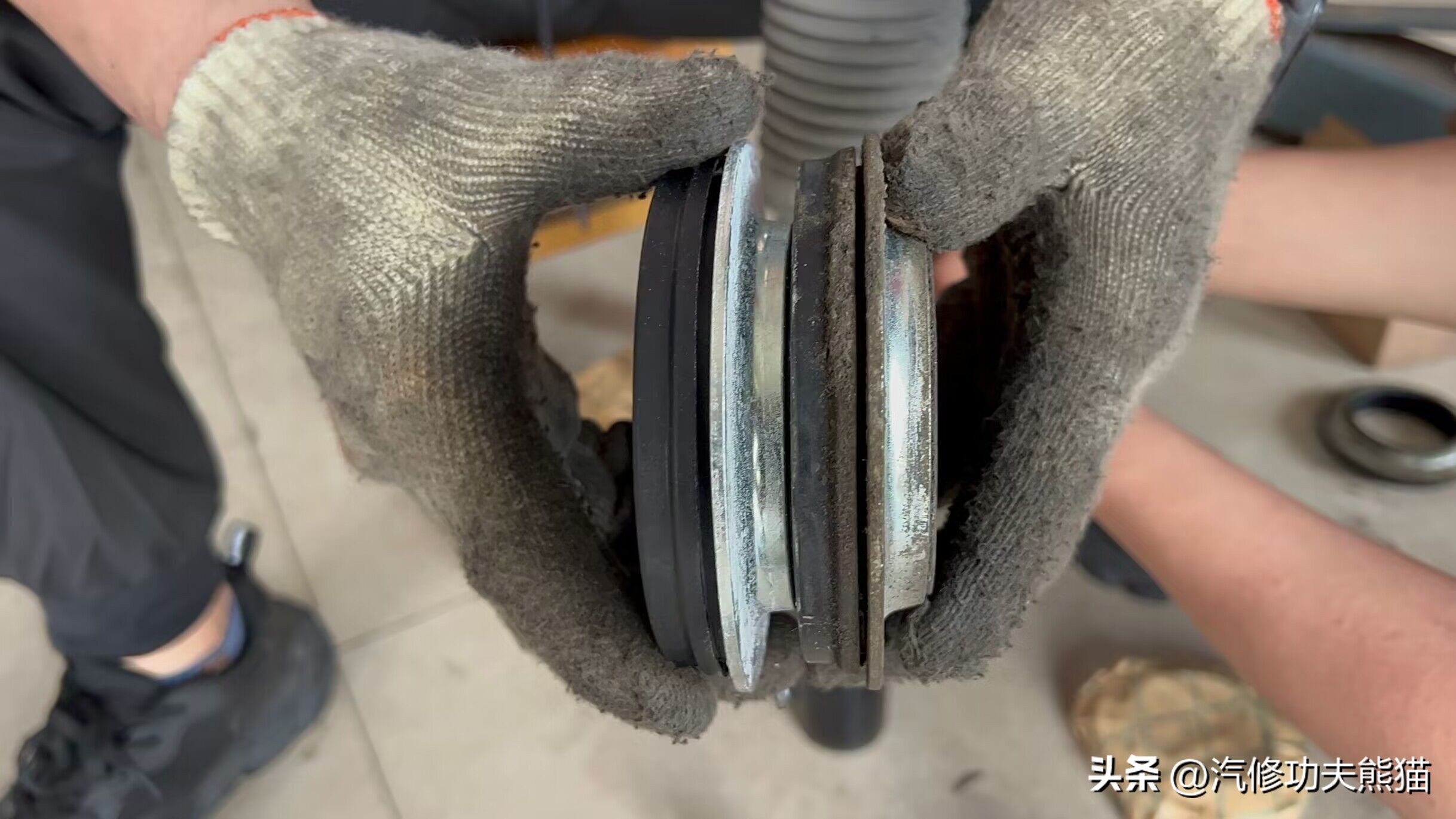 2017款大众迈腾10万公里烧机油,十年的迈腾怎么样后期维修费用