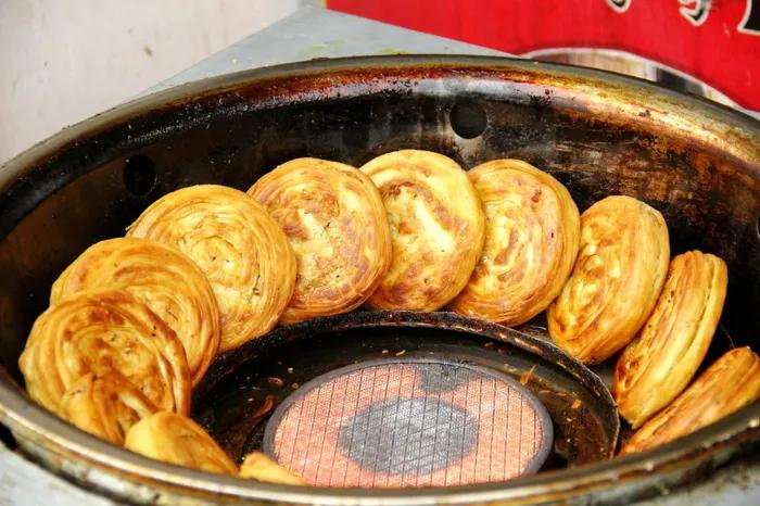 成都到青岛自驾游住宿攻略,成都旅游住宿攻略及费用