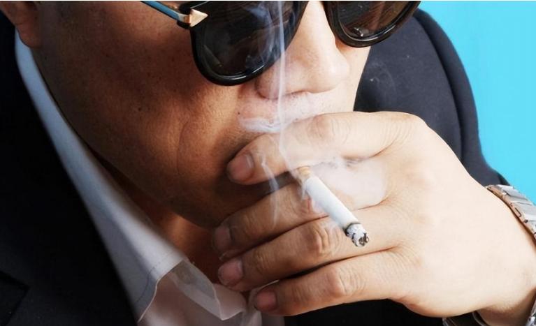 医生提醒：男人的“丁丁”，为何会缩小？不排除这3个原因影响