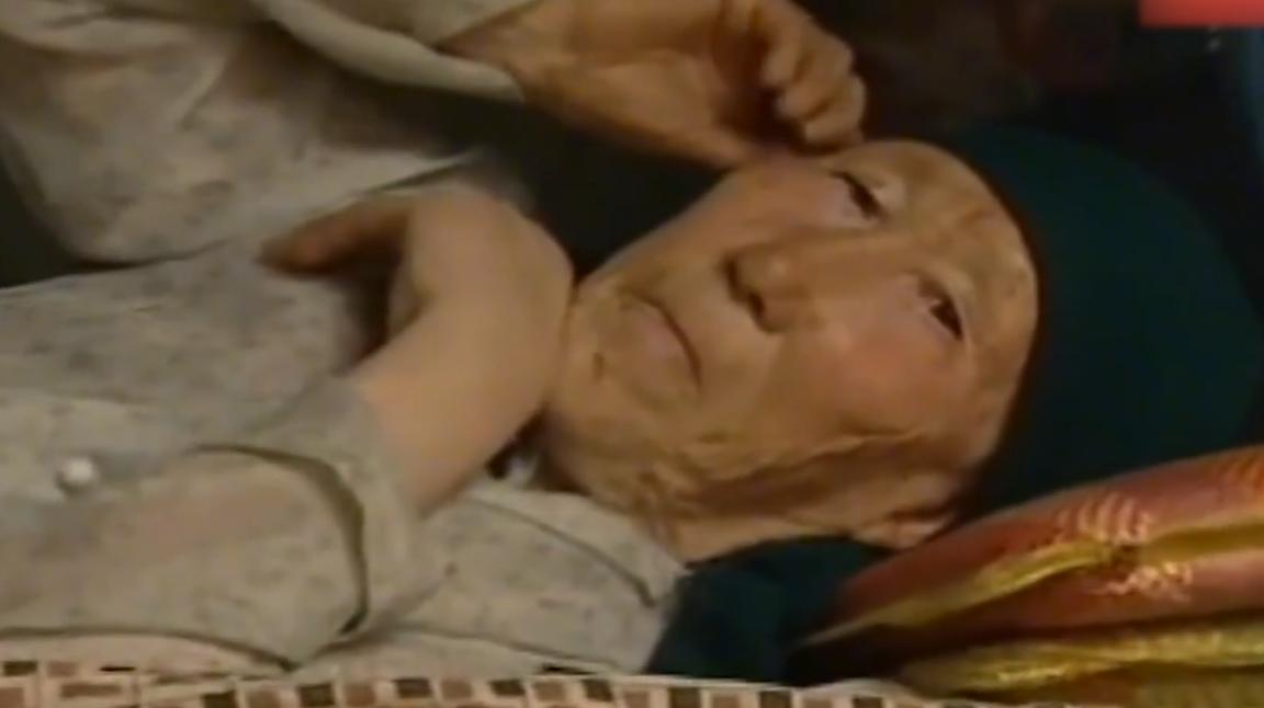 故事:江苏70岁老人头疼欲裂,检查时发现颅内有*弹子**,吓坏在场医生