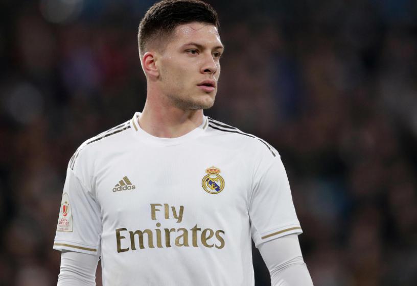 c罗庆祝回归皇马,皇马队史引援转会费