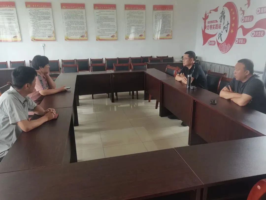 全力推进老年人疫苗接种工作 (各镇全力推进疫苗接种工作)