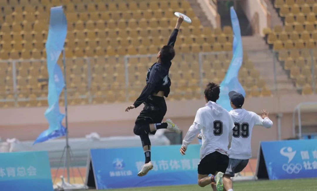 飞盘变形怎么恢复,飞盘变装原视频