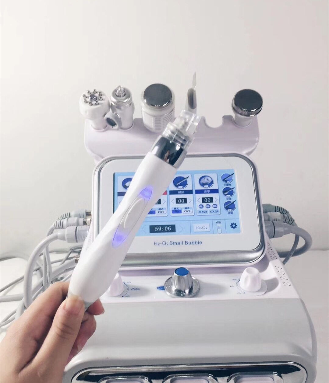 美容院护肤去黑头正常价格,小气泡去黑头美容仪器