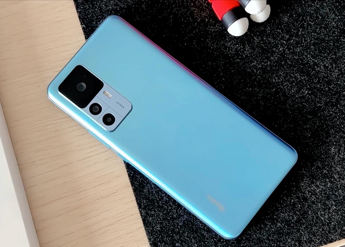 vivo与OPPO颜值最高的机型,2022年vivo和oppo哪个销量高