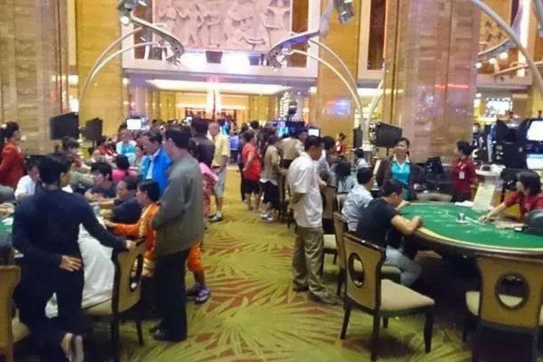 柬埔寨的“黑桃”*场赌**有多黑暗？三个“舍屋”让你生不如死