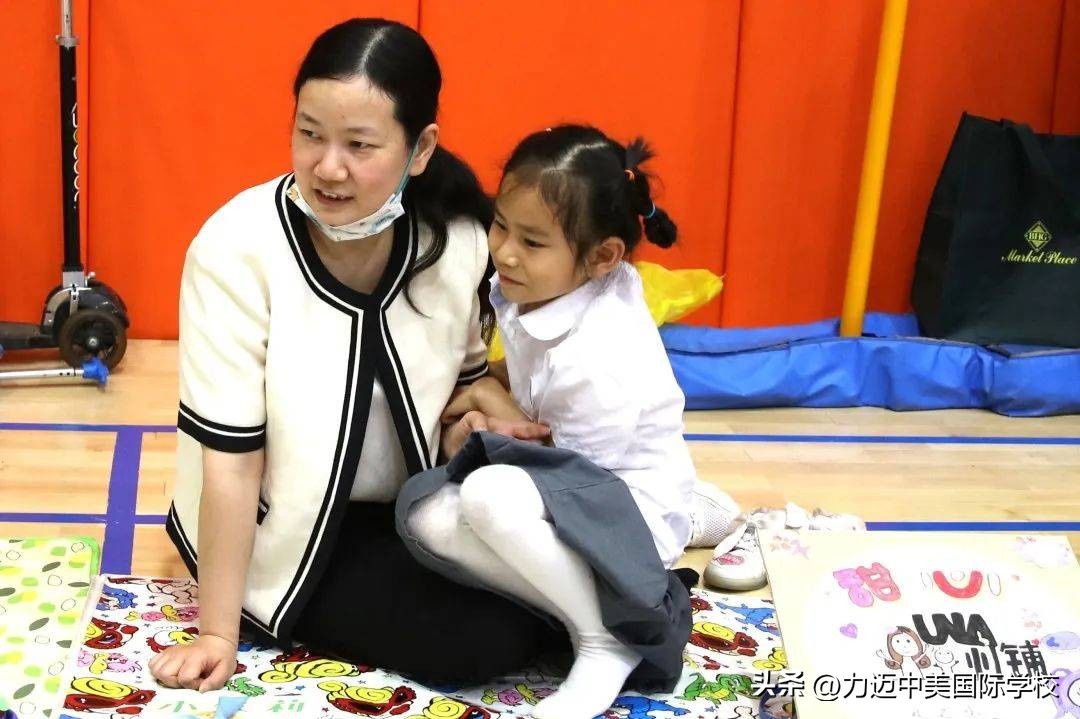 以爱之名公益活动,以爱为名公益义卖