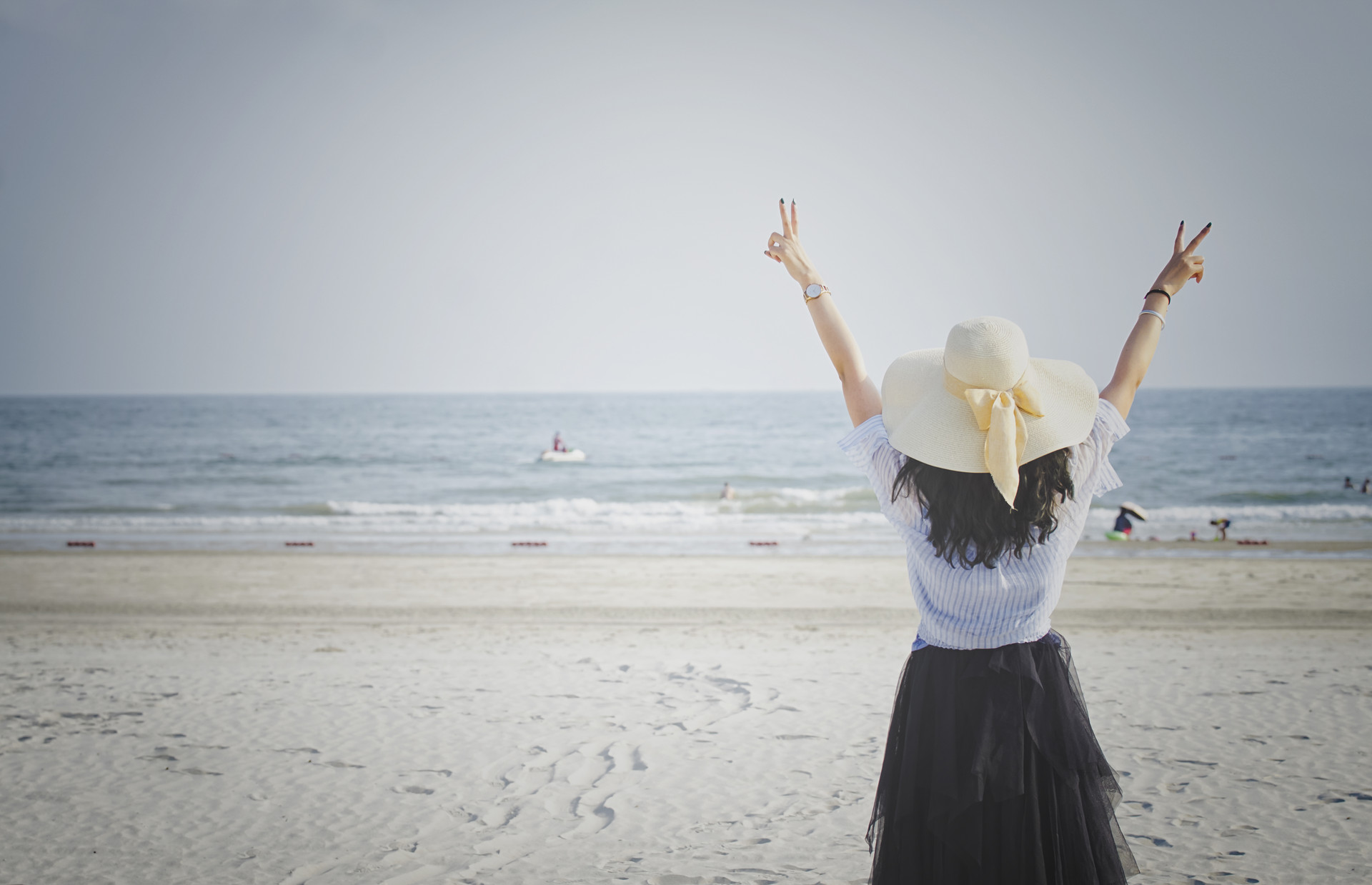 当女人想你的时候怎么哄她,如果女孩说想你了该怎么回答