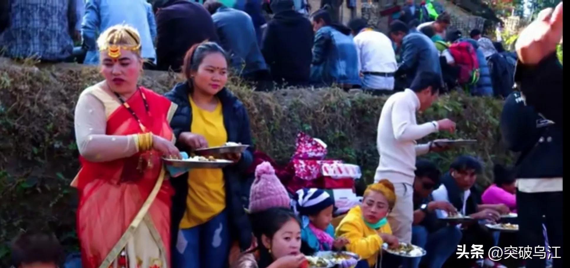 尼泊尔为什么贫富那么大,尼泊尔经济生活能达到世界中等吗