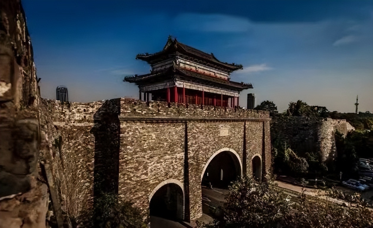 空间视阈下王安石金陵诗歌研究