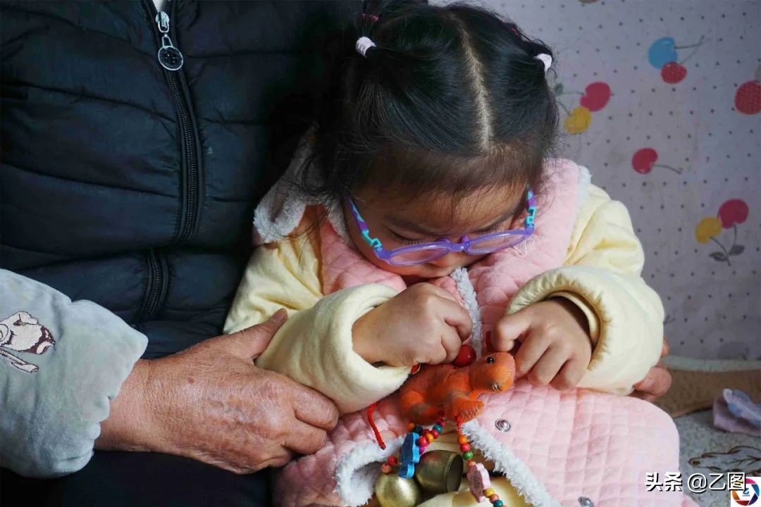 一家人遭遇意外生双胞胎,一家人惨遭不幸生一对双胞胎