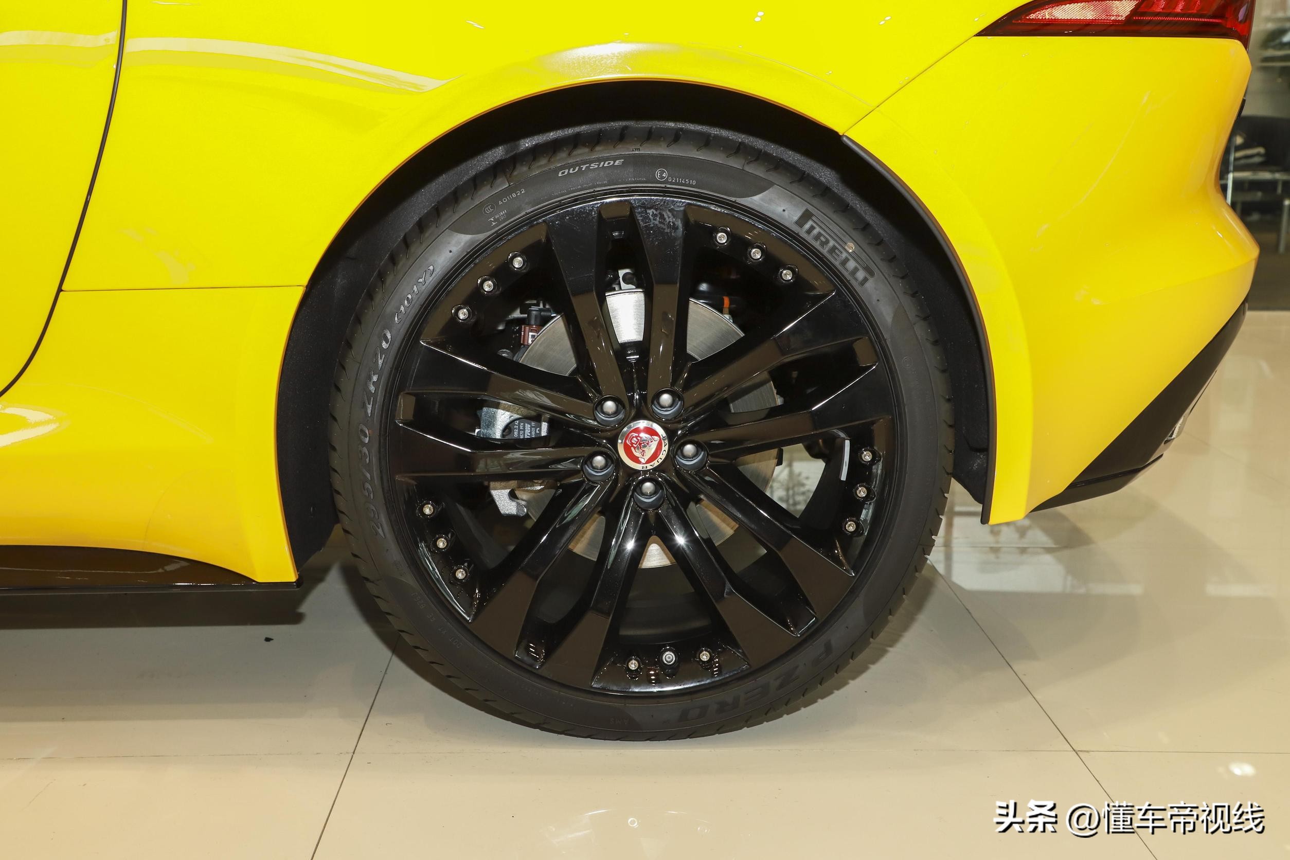 捷豹f-type2023款落地价,捷豹f-type2022款硬顶敞篷展示